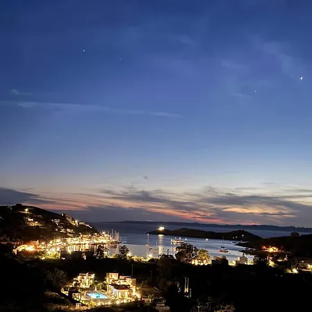 Cozy In The Heart Of Village, Kea *