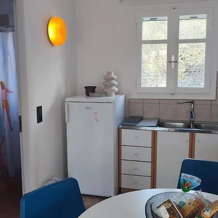 Cozy In The Heart Of Village, Kea Ferienhaus Vourkárion
